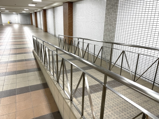 スロープや階段